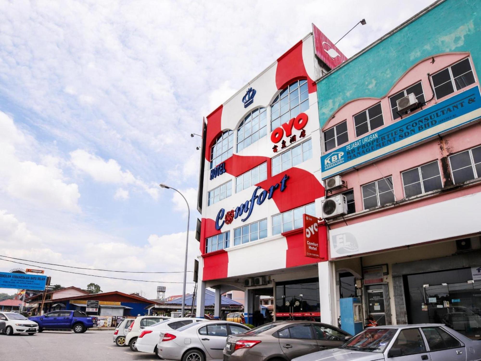 Super Oyo 340 Comfort Hotel Kampong Batu Belah Exterior foto
